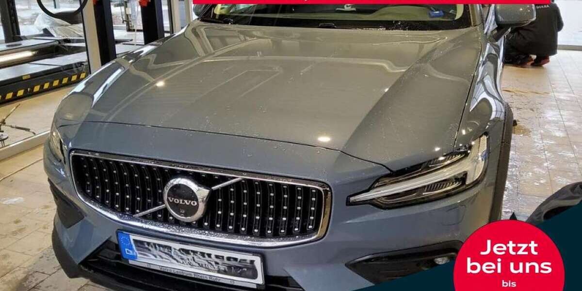 Volvo V60 Cross Country 23.983 km 37.490 &euro; Essen-Kray 45309