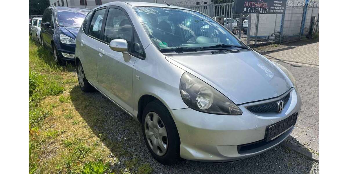 Honda Jazz 175.000 km 1.650 &euro; Dorsten 46282