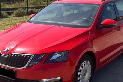 Skoda Octavia 97.400 km 12.300 &euro; Oberhausen 46049