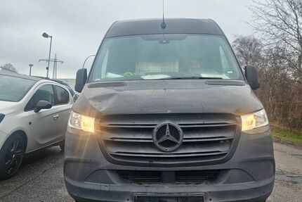Mercedes-Benz Sprinter 246.587 km 13.900 &euro; Bottrop 46236
