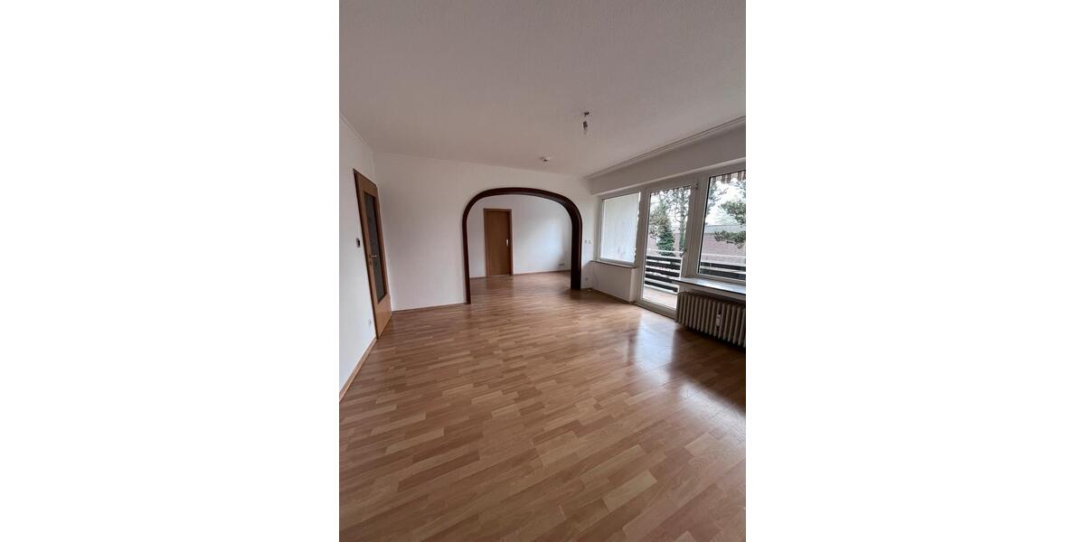 Hochparterre Wuppertal Gemarkung Langerfeld - 3 Zimmer, 81 m&sup2;, 900&euro; | Angebot:25891437