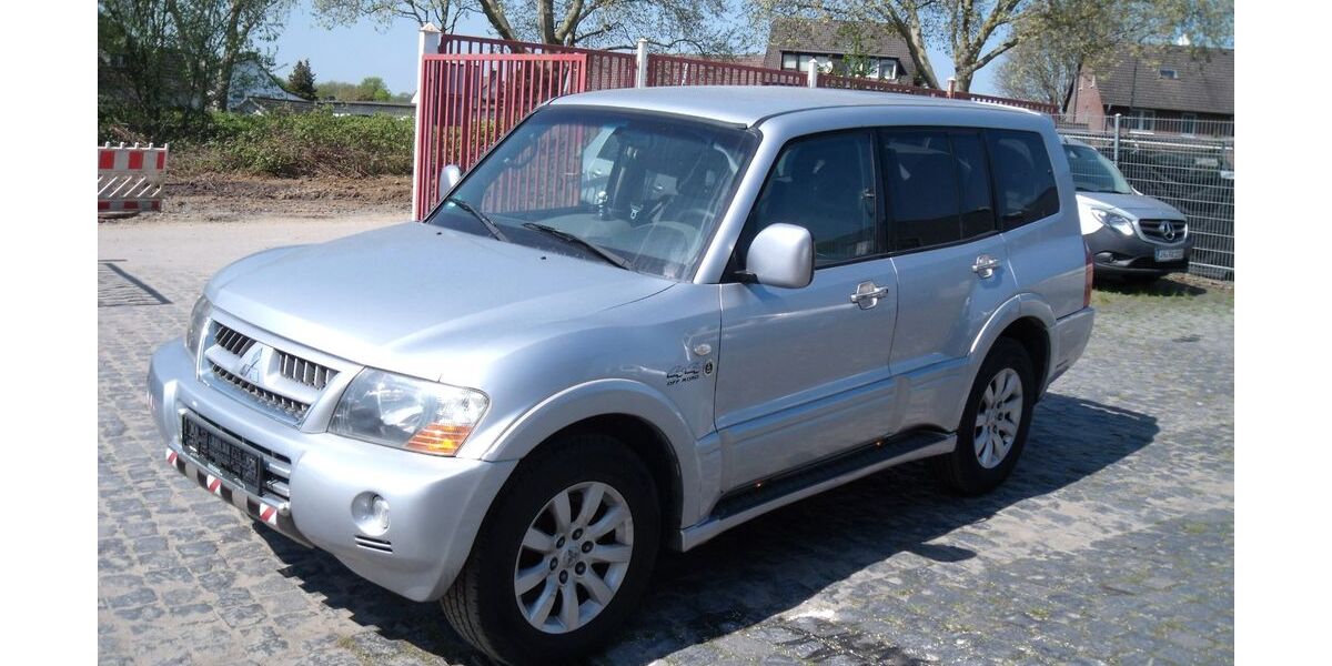 Mitsubishi Pajero 336.000 km 3.990 &euro; Lünen 44532