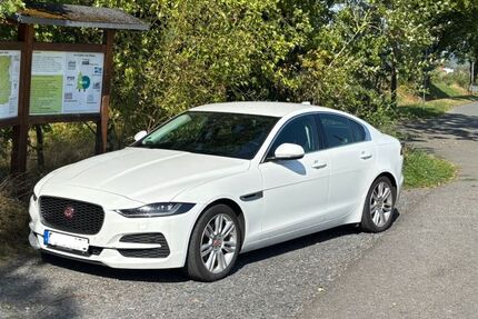 Jaguar XE 93.500 km 19.500 &euro; Essen 45279