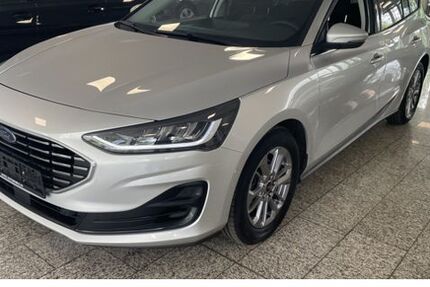 Ford Focus 69.500 km 15.985 &euro; Wuppertal 42329