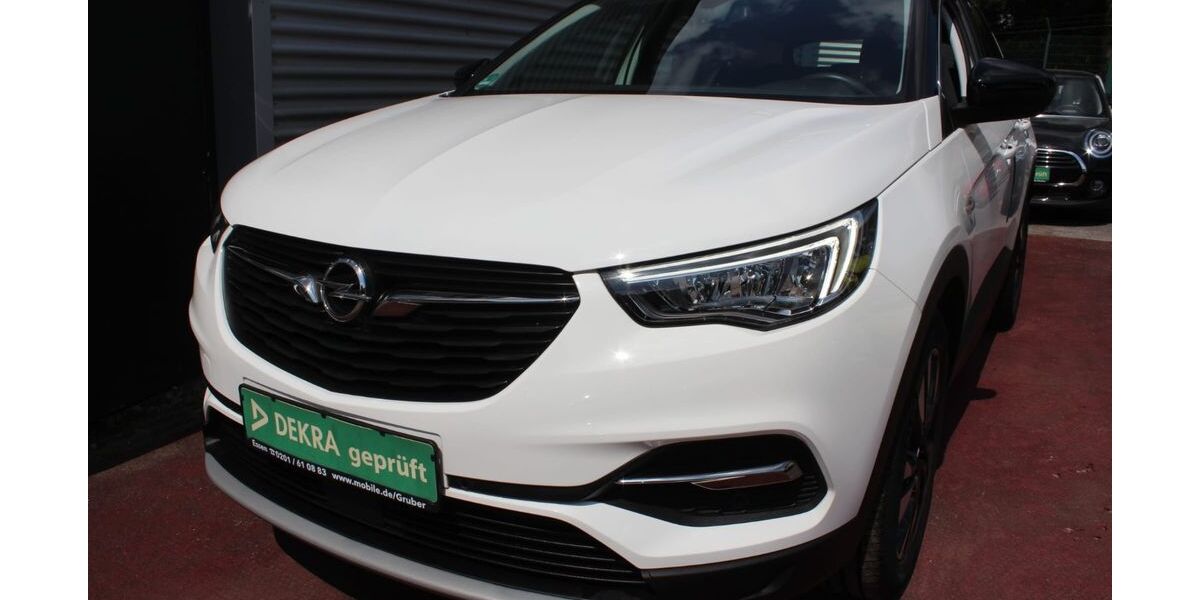 Opel Grandland (X) 111.921 km 14.982 &euro; Essen 45326