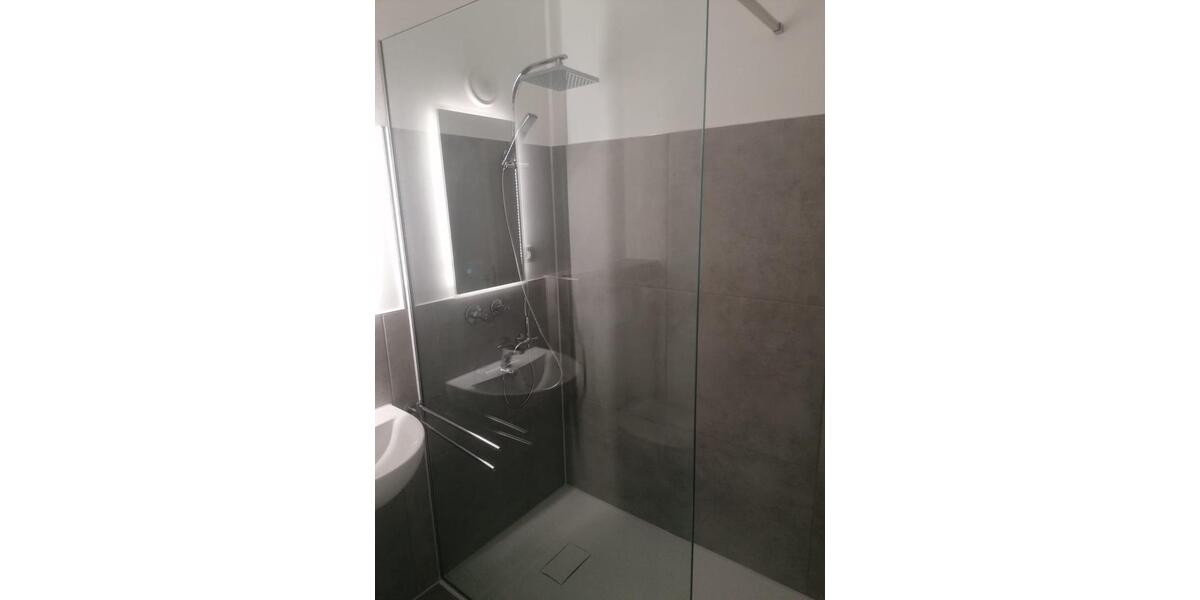 Etagenwohnung Wuppertal - 1 Zimmer, 32 m&sup2;, 350&euro; | Angebot:25406297