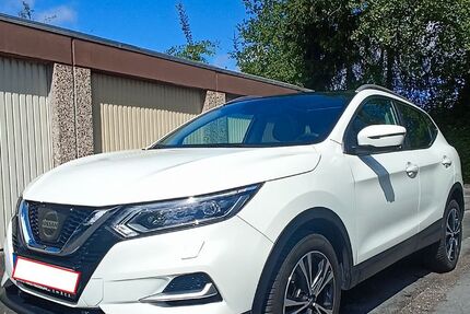 Nissan Qashqai 74.000 km 14.200 &euro; Dortmund 44359