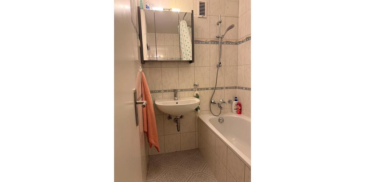 Etagenwohnung Dortmund Mengede - 2 Zimmer, 62 m&sup2;, 135.000&euro; | Angebot:26013746