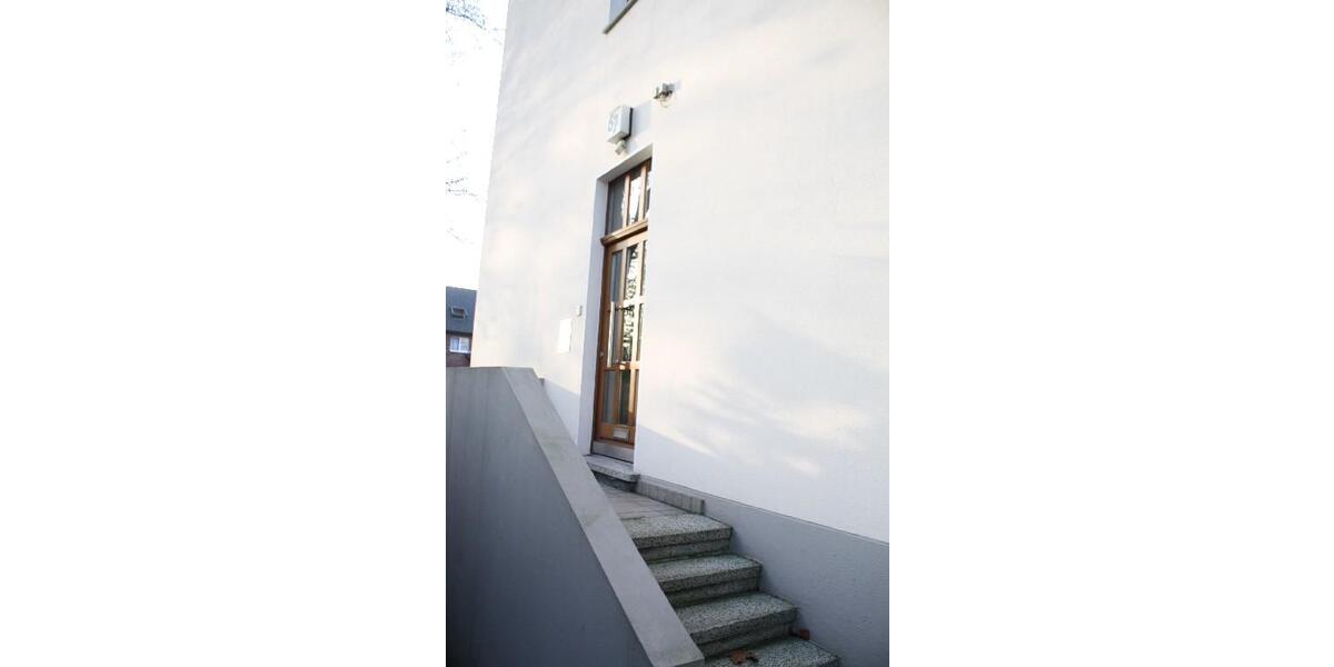 Dachgeschoßwohnung Gelsenkirchen Gelsenkirchen-Mitte - 3.5 Zimmer, 66 m&sup2;, 436&euro; | Angebot:25796705