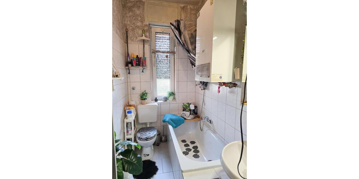 Erdgeschoßwohnung Oberhausen Osterfeld - 2.5 Zimmer, 38 m&sup2;, 430&euro; | Angebot:26423985