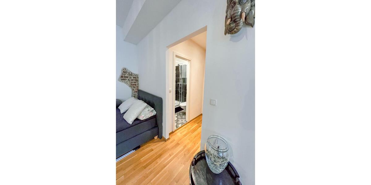 Etagenwohnung Mülheim an der Ruhr - 1.5 Zimmer, 38 m&sup2;, 728&euro; | Angebot:25393034