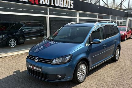 VW Touran 156.000 km 10.800 &euro; Oberhausen 46049