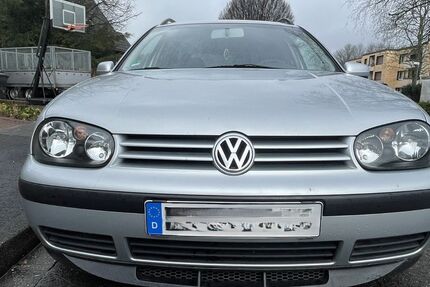 VW Golf 181.500 km 2.500 &euro; Marl 45770
