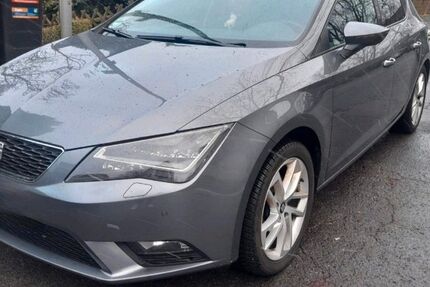 Seat Leon 180.000 km 9.300 &euro; Bochum 44809