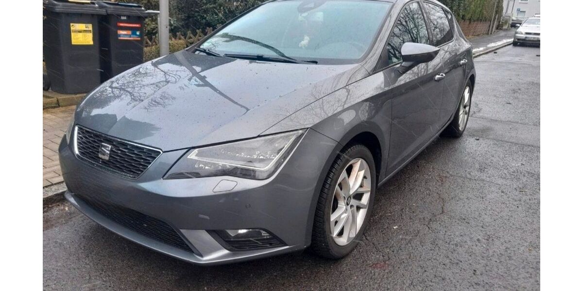 Seat Leon 180.000 km 9.300 &euro; Bochum 44809