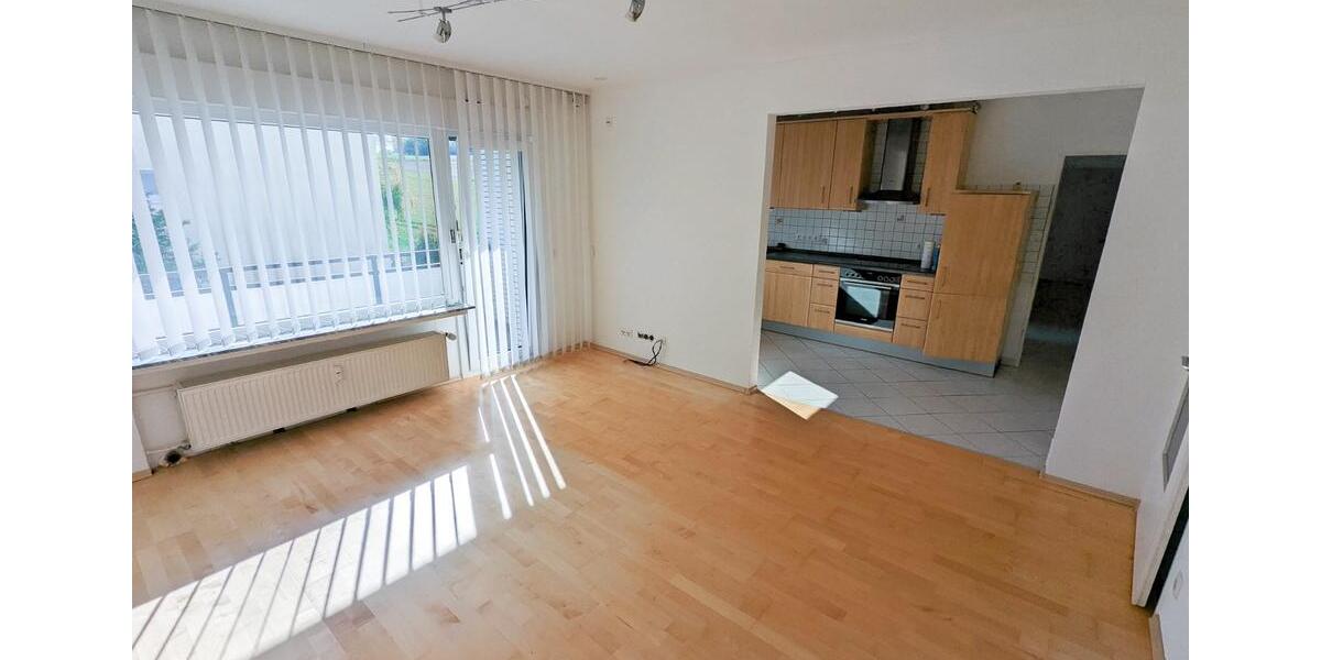 Etagenwohnung Essen Stadtbezirk VIII - 4 Zimmer, 98 m&sup2;, 890&euro; | Angebot:25385658