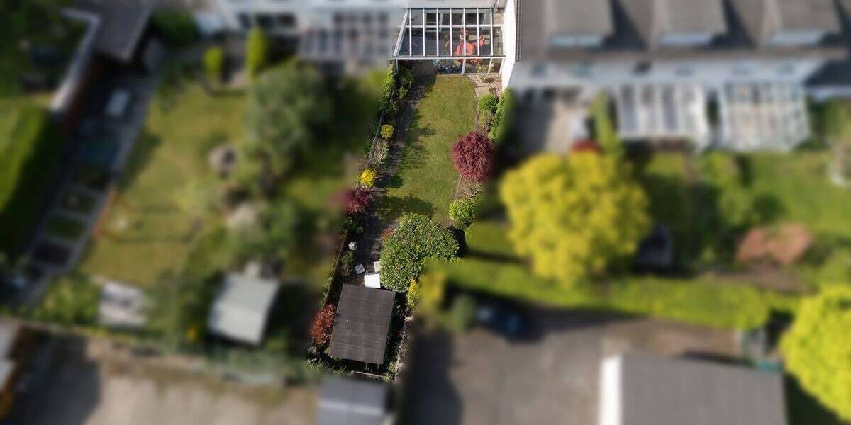 Reihenmittelhaus Essen Frintrop - 6 Zimmer, 150 m&sup2;, 535.000&euro; | Angebot:26455360