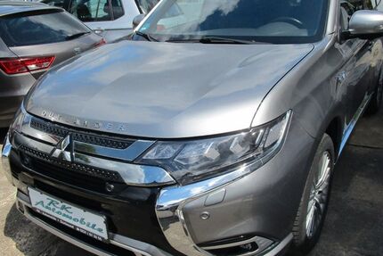 Mitsubishi Plug-in Hybrid Outlander 52.600 km 25.990 &euro; Dortmund 44379