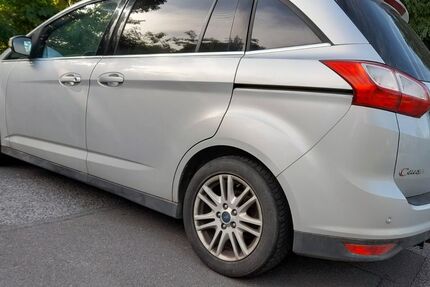 Ford C-Max 226.542 km 2.800 &euro; Mülheim an der Ruhr 45468