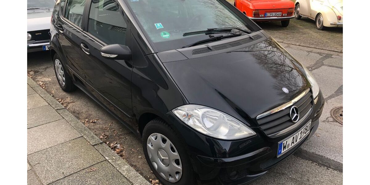 Mercedes-Benz A 150 202.000 km 1.495 &euro; Wuppertal 42111