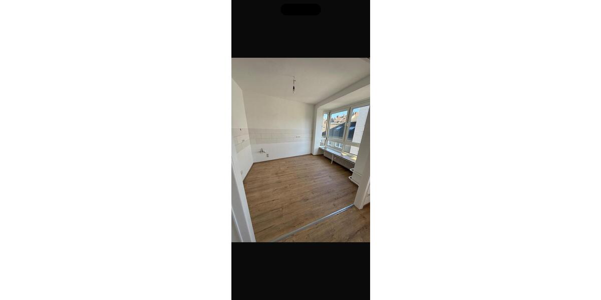 Etagenwohnung Wuppertal Gemarkung Langerfeld - 2 Zimmer, 65 m&sup2;, 580&euro; | Angebot:26020361