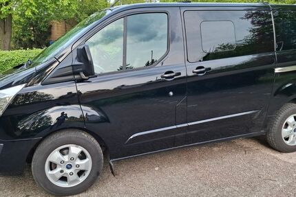 Ford Transit Custom 182.000 km 16.900 &euro; Oberhausen 46047