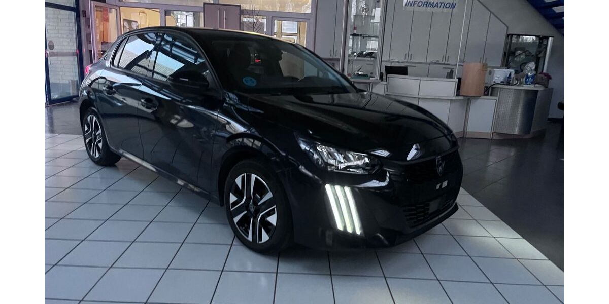 Peugeot 208 27.000 km 15.100 &euro; Gelsenkirchen 45892
