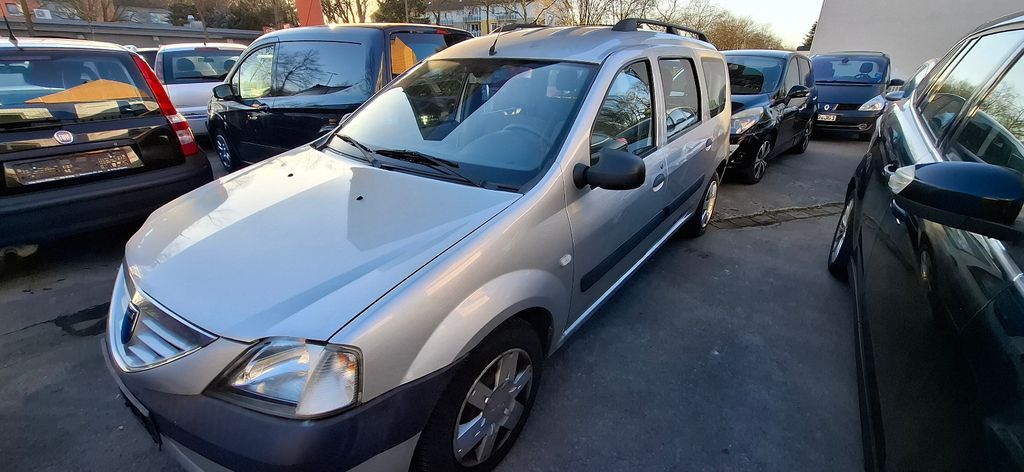 Dacia Logan 173.400 km 1.990 &euro; Dortmund 44339