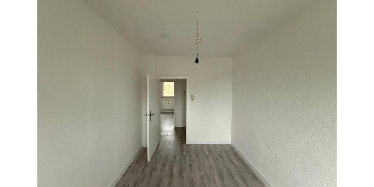 Etagenwohnung Herten Bertlich - 4 Zimmer, 81 m&sup2;, 650&euro; | Angebot:25320182