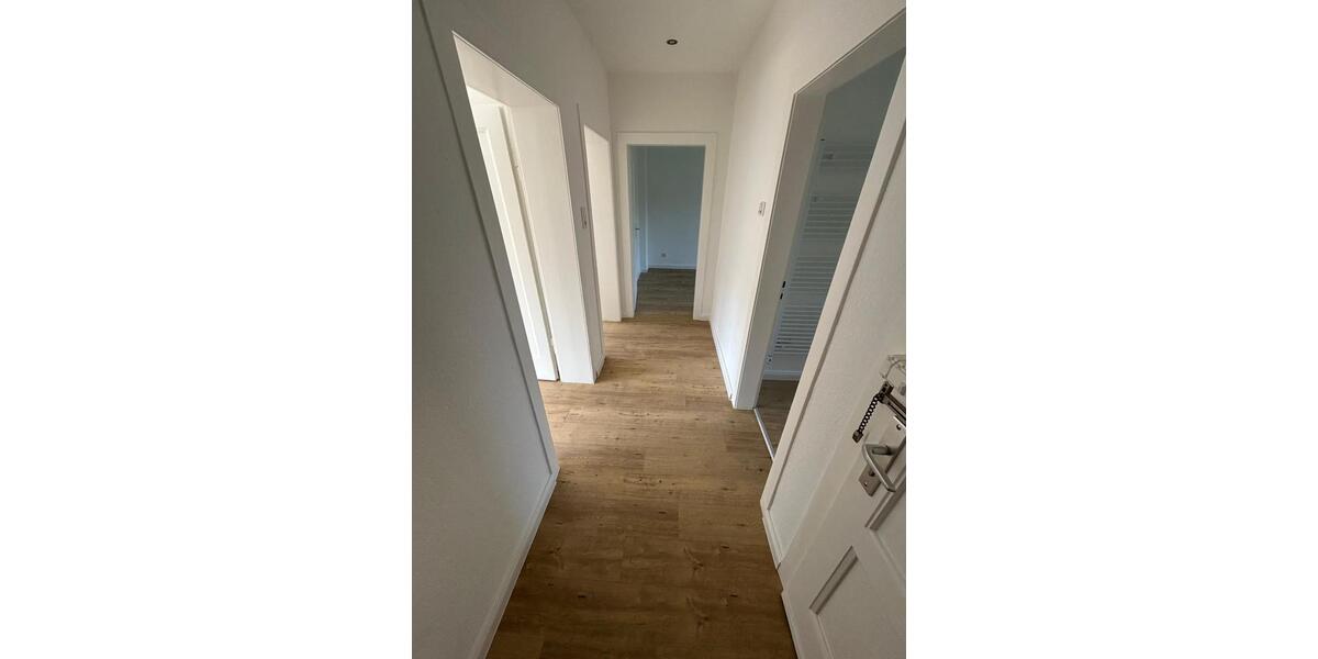 Etagenwohnung Wuppertal Sedansberg - 2 Zimmer, 61 m&sup2;, 600&euro; | Angebot:25887568