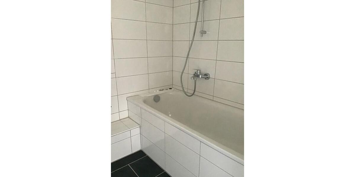 Etagenwohnung Essen Stadtbezirk VII - 3 Zimmer, 73 m&sup2;, 585&euro; | Angebot:24759761