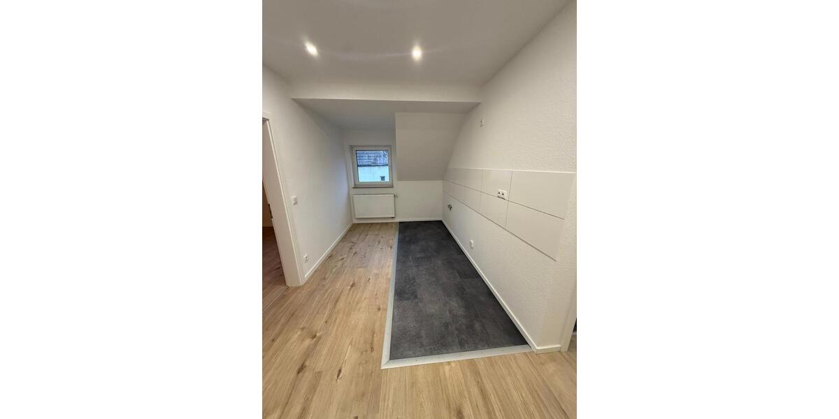 Etagenwohnung Essen Stadtbezirk V - 2 Zimmer, 60 m&sup2;, 410&euro; | Angebot:25960165