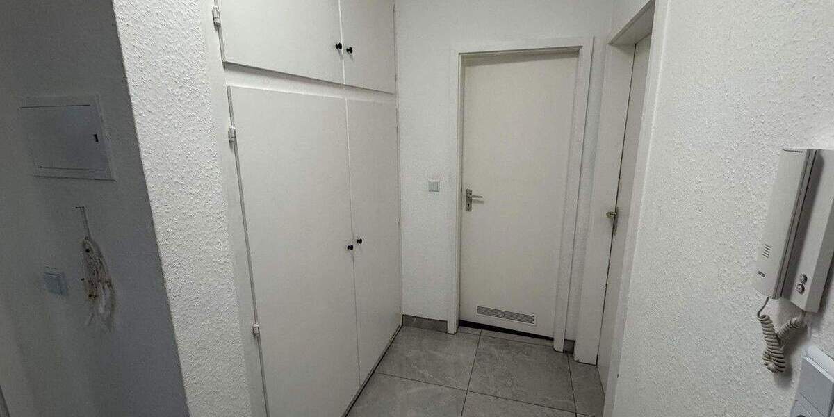 Etagenwohnung Schwerte - 2 Zimmer, 63 m&sup2;, 760&euro; | Angebot:25800979