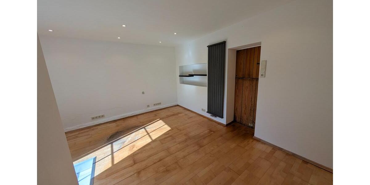 Maisonettenwohnung Wuppertal Gemarkung Nächstebreck - 3 Zimmer, 120 m&sup2;, 1.200&euro; | Angebot:25959347