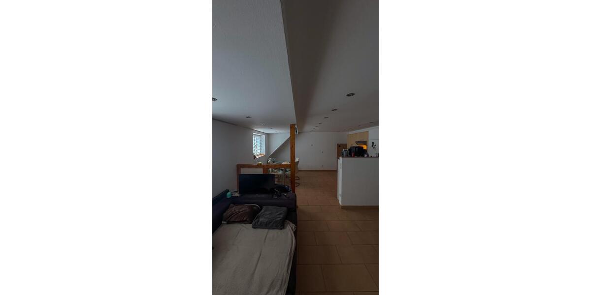 Dachgeschoßwohnung Gelsenkirchen Gelsenkirchen-Mitte - 2 Zimmer, 60 m&sup2;, 650&euro; | Angebot:25956670
