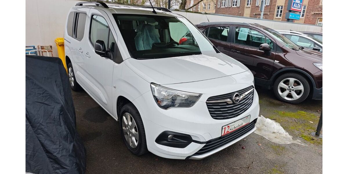 Opel Combo 69.000 km 16.900 &euro; Essen 45136