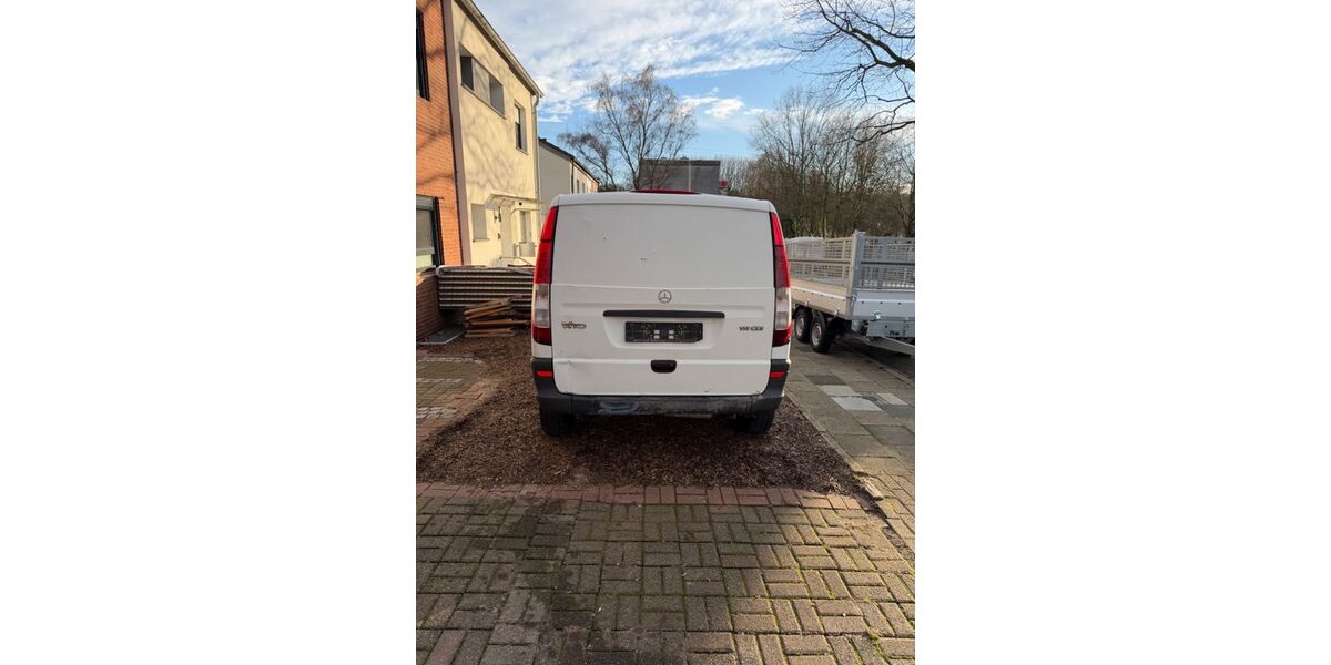 Mercedes-Benz Vito 392.268 km 2.500 &euro; Oberhausen 46147
