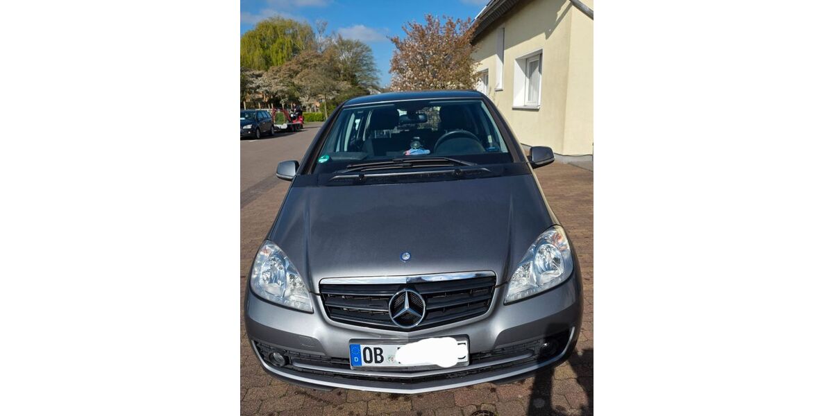 Mercedes-Benz A 160 60.000 km 7.999 &euro; Oberhausen 46147
