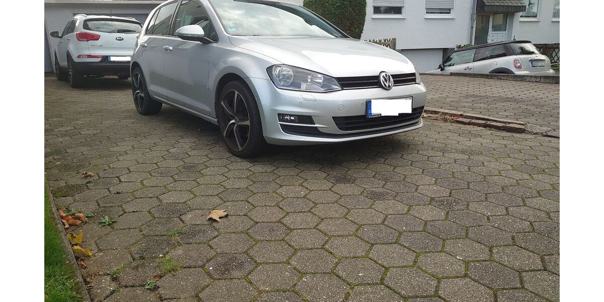 VW Golf 110.000 km 8.400 &euro; Dortmund 44339