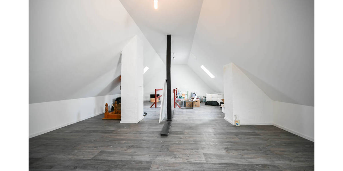 Etagenwohnung Hattingen - 2 Zimmer, 76 m&sup2;, 850&euro; | Angebot:26452416