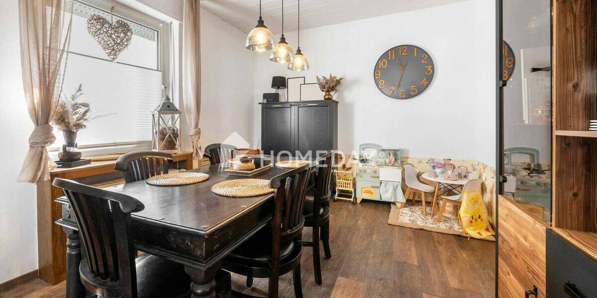 Einfamilienhaus Recklinghausen Stadtmitte - 8 Zimmer, 161 m&sup2;, 489.000&euro; | Angebot:26569188