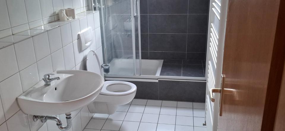 Etagenwohnung Oberhausen Alstaden - 3.5 Zimmer, 88 m&sup2;, 520&euro; | Angebot:25179762