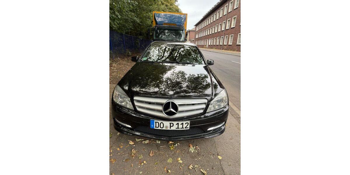 Mercedes-Benz C 250 209.500 km 7.500 &euro; Dortmund 44379