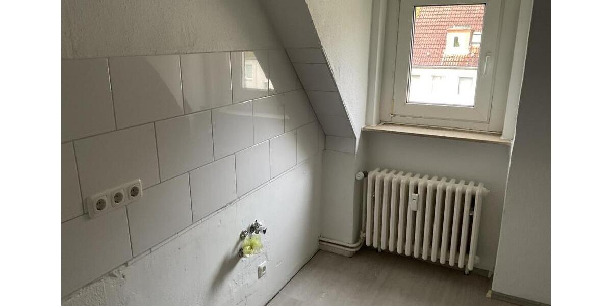 Dachgeschoßwohnung Herne Wanne - 2 Zimmer, 47 m&sup2;, 379&euro; | Angebot:23705970