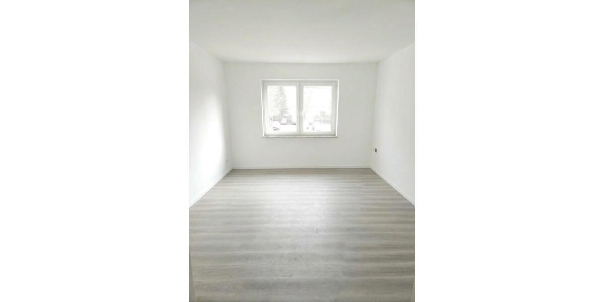 Etagenwohnung Essen Stadtbezirk III - 2 Zimmer, 61 m&sup2;, 680&euro; | Angebot:25790443