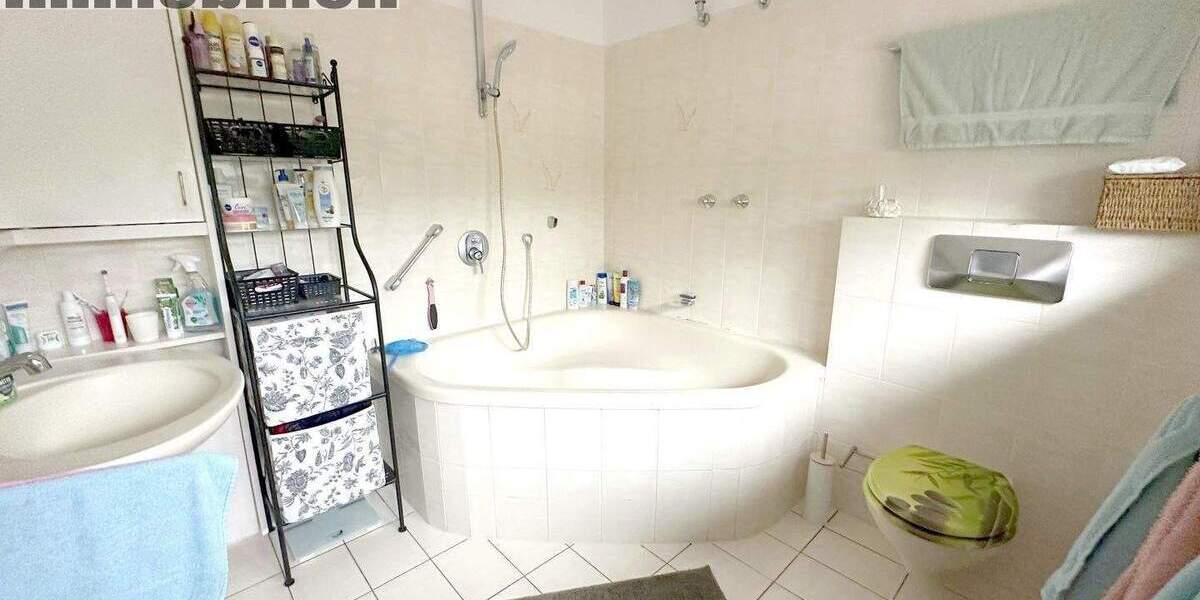 Mehrfamilienhaus, Wohnhaus Holzwickede - 498.000&euro; | Angebot:25695716