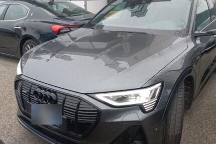 Audi e-tron 76.807 km 39.290 &euro; Hagen 58091
