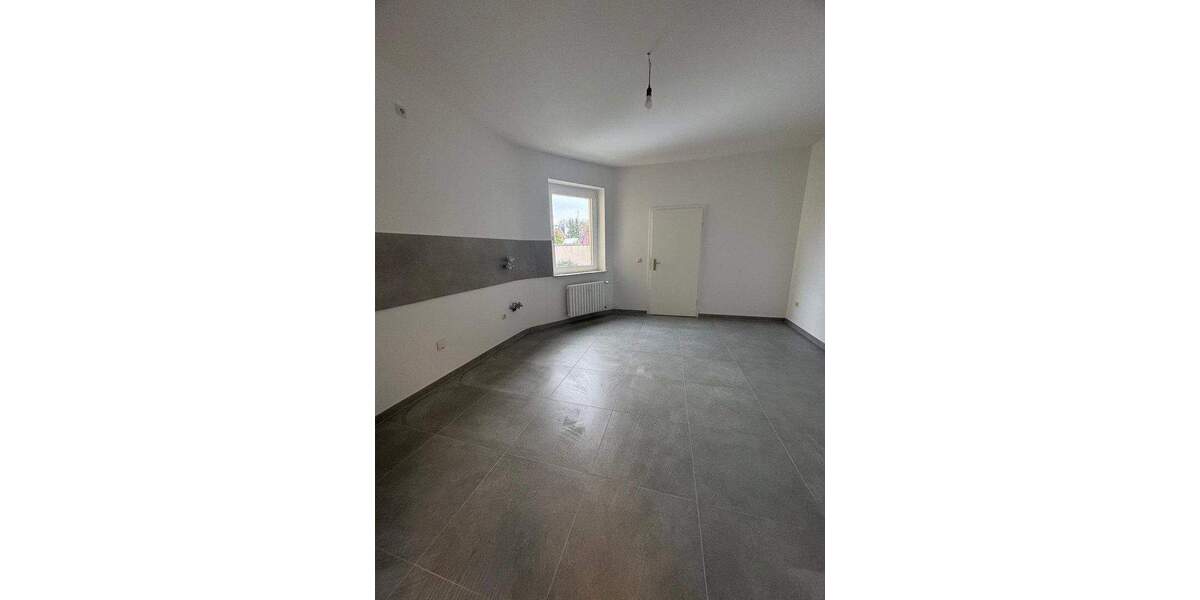 Etagenwohnung Witten Annen - 3 Zimmer, 85 m&sup2;, 890&euro; | Angebot:25910520
