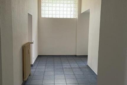 Wohnung Wuppertal Unterbarmen - 3 Zimmer, 100 m&sup2;, 800&euro; | Angebot:23904688