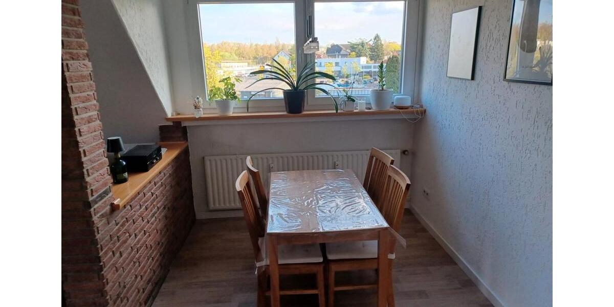Dachgeschoßwohnung Bottrop - 3.5 Zimmer, 67 m&sup2;, 685&euro; | Angebot:26622623